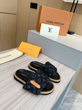 LV New Slippers